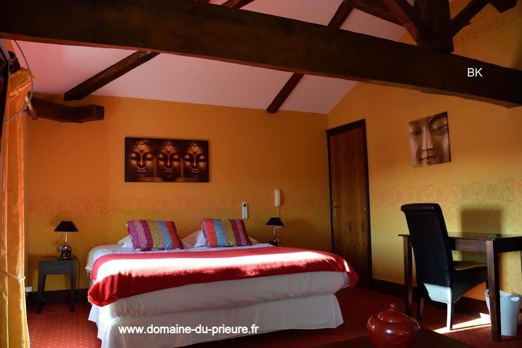 Logis Domaine Du Prieure Hotel Tonnay-Boutonne Exterior photo