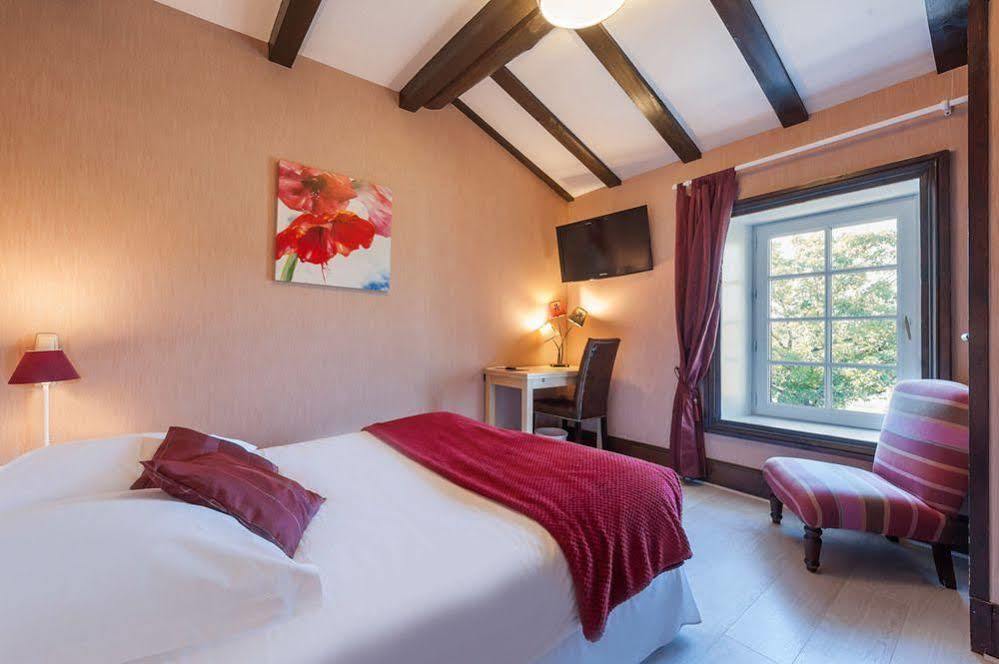 Logis Domaine Du Prieure Hotel Tonnay-Boutonne Exterior photo